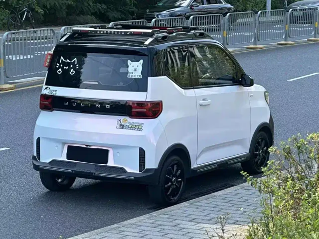 Wuling Hongguang Mini EV — Фото автомобиля 4