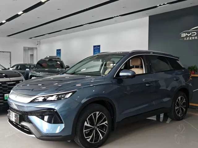 Фотография автомобиля — BYD Song Pro