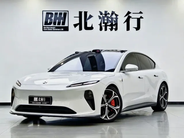 Фотография автомобиля — Nio ET5