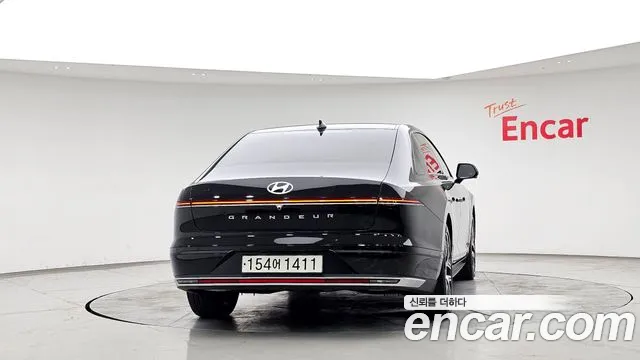 Hyundai Grandeur GN7 — Фото автомобиля 4
