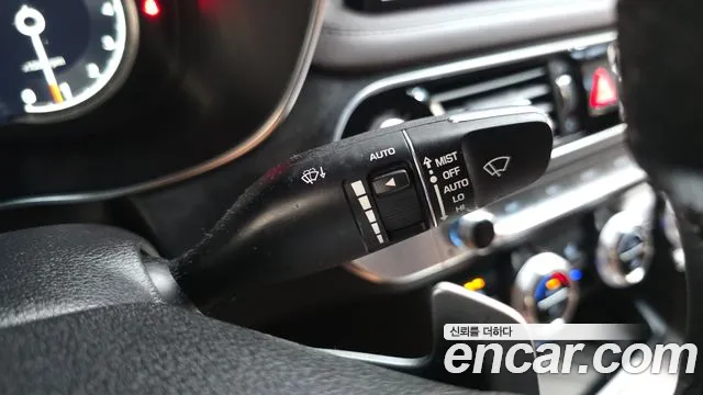 Genesis G70 — Фото автомобиля 25