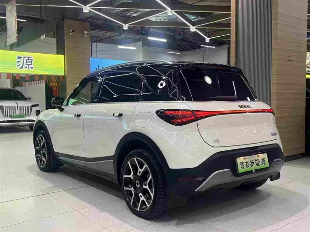 Smart #1 — Фото автомобиля 2