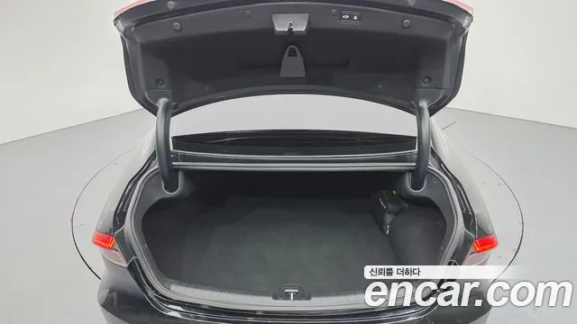 Hyundai Grandeur Premium — Фото автомобиля 20