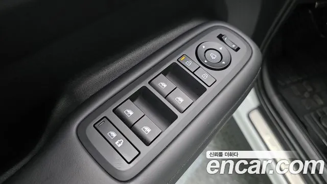 Hyundai Santa Fe MX5 — Фото автомобиля 13