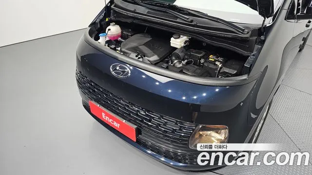 Hyundai Staria Staria Карго 5 мест — Фото автомобиля 5