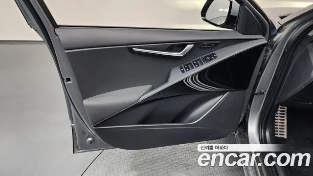 Kia Niro All Niro EV Earth — Фото автомобиля 22