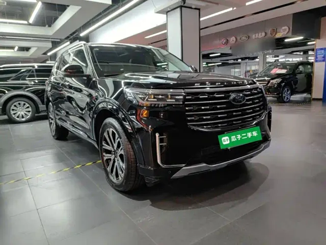 Ford Explorer 2024 2.3T EcoBoost AWD Titanium Edition 6-Seater — Фото автомобиля 3