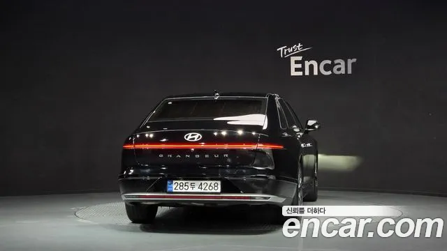 Hyundai Grandeur GN7 — Фото автомобиля 4