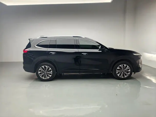 Buick Envision Plus — Фото автомобиля 17