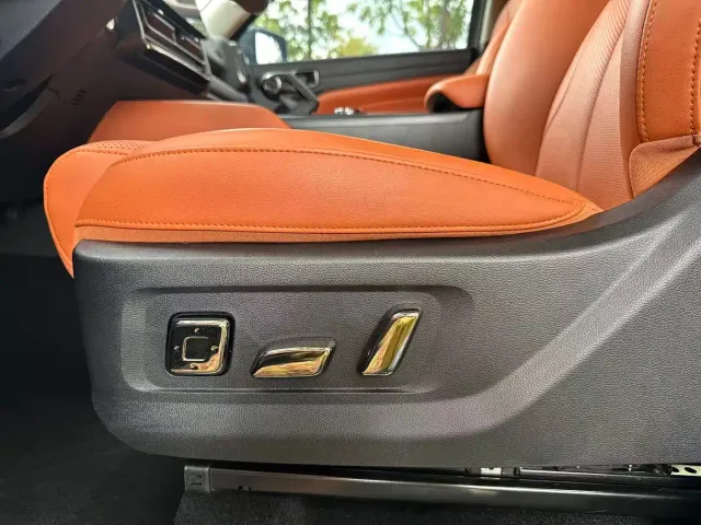 Haval H9 — Фото автомобиля 13