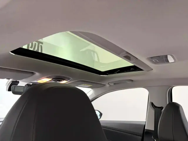 Hyundai Elantra — Фото автомобиля 16