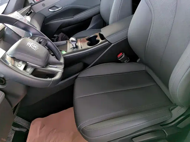 BYD Qin PLUS — Фото автомобиля 14