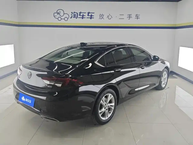 Buick Regal — Фото автомобиля 3
