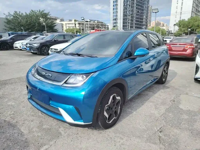Фотография автомобиля — BYD Dolphin