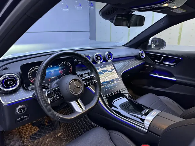 Mercedes-Benz C-Class — Фото автомобиля 10