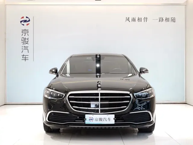 Mercedes-Benz S-Class — Фото автомобиля 2