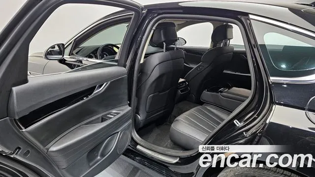 Genesis G80 Бензин 2.5 турбо AWD — Фото автомобиля 11