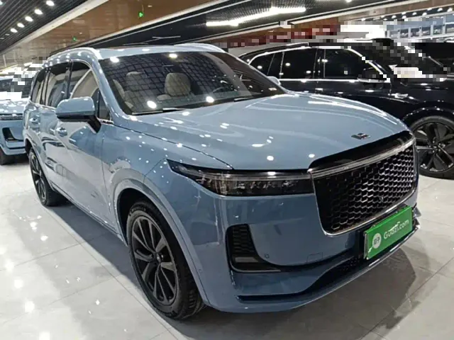 Li Auto ONE — Фото автомобиля 3