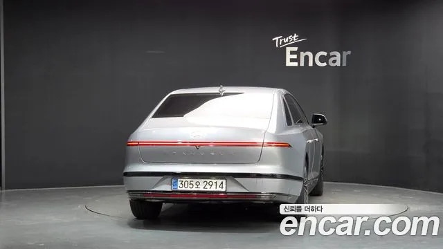 Hyundai Grandeur GN7 — Фото автомобиля 4