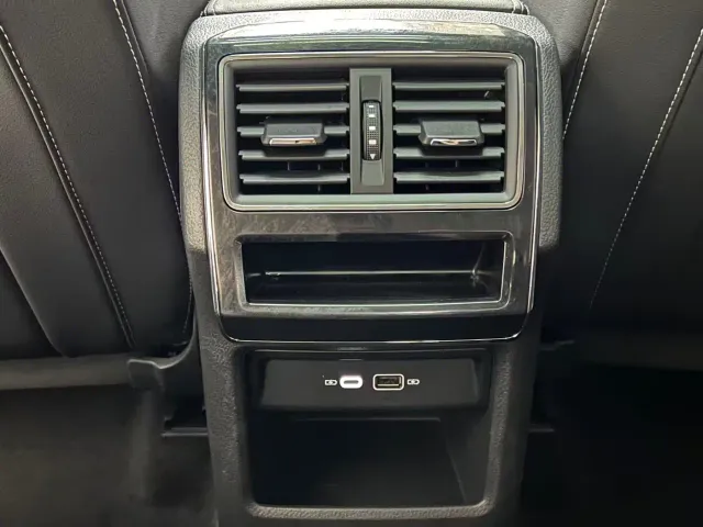 Skoda Superb — Фото автомобиля 8