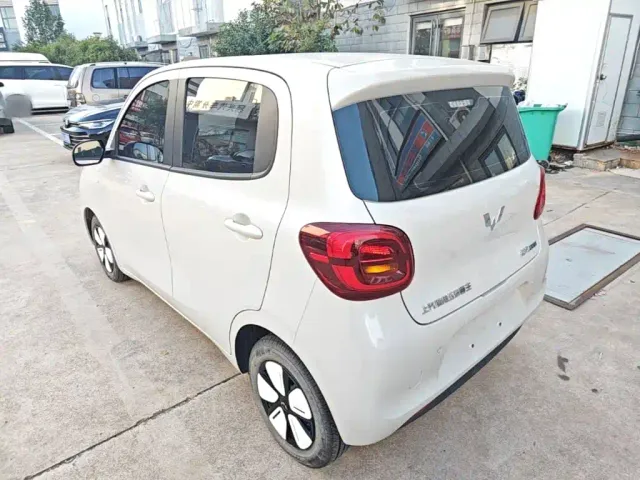 Wuling Hongguang Mini EV — Фото автомобиля 4