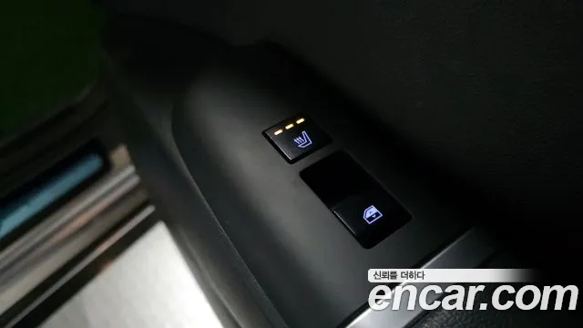 Hyundai Grandeur Grandeur (GN7) 3.5 LPG 2WD (Такси) — Фото автомобиля 18