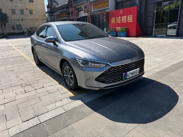 BYD Qin PLUS — Фото автомобиля 3