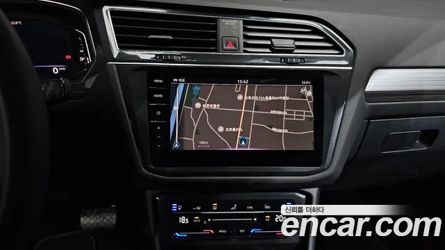 Volkswagen Tiguan — Фото автомобиля 20