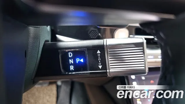 Hyundai Grandeur GN7 — Фото автомобиля 12