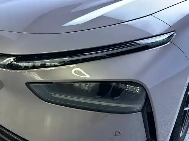 Xpeng P7+ — Фото автомобиля 6