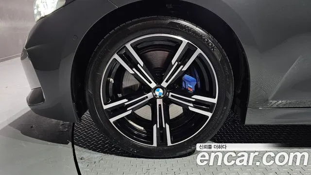 BMW 3 Series — Фото автомобиля 19