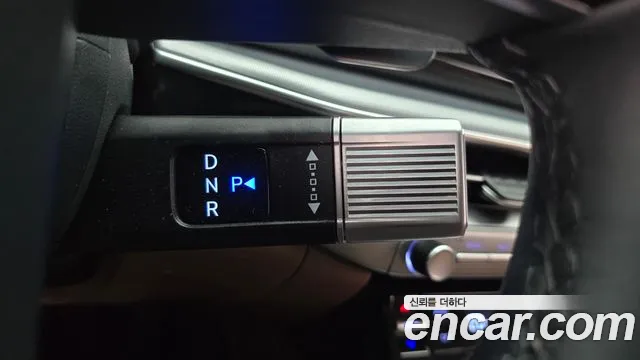 Hyundai Grandeur GN7 — Фото автомобиля 12
