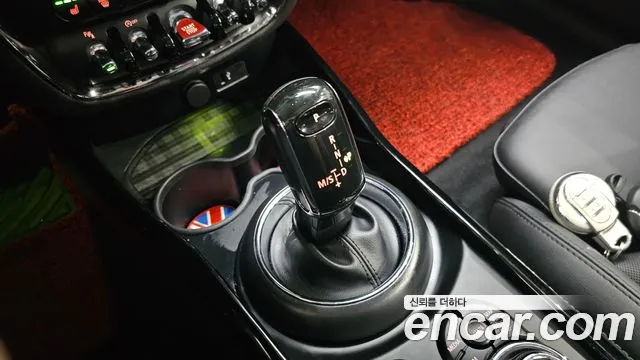 MINI Clubman — Фото автомобиля 9