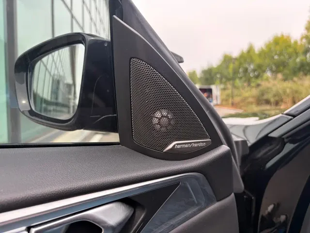 BMW M4 — Фото автомобиля 7