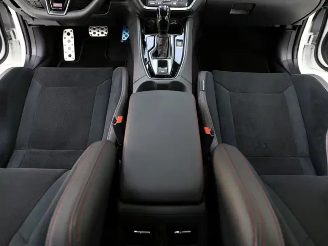 Subaru WRX — Фото автомобиля 10