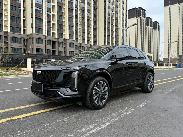 Фотография автомобиля — Cadillac XT5