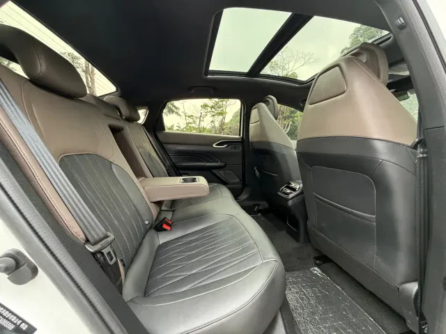 Changan Eado — Фото автомобиля 12