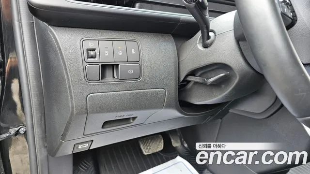 Hyundai Staria — Фото автомобиля 16