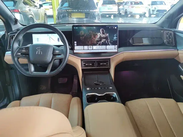 BYD Song L DM-i — Фото автомобиля 9