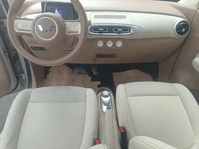 Wuling Hongguang Mini EV — Фото автомобиля 13