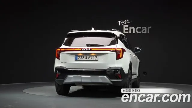 Kia Seltos New — Фото автомобиля 4
