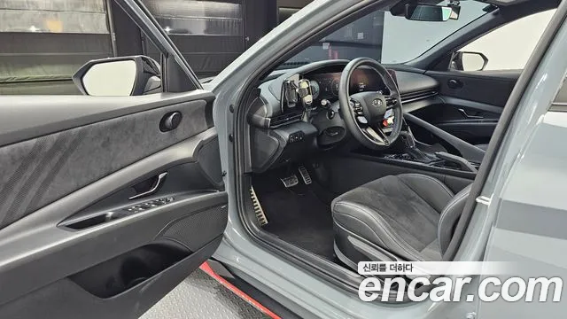 Hyundai AVANTE — Фото автомобиля 9