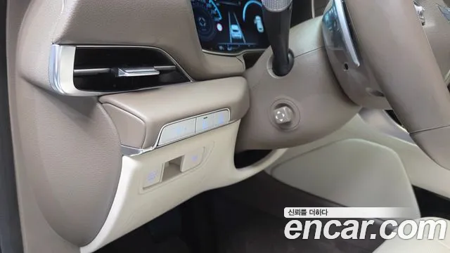 Genesis GV80 — Фото автомобиля 25