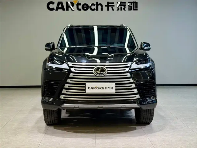 Lexus LX — Фото автомобиля 3