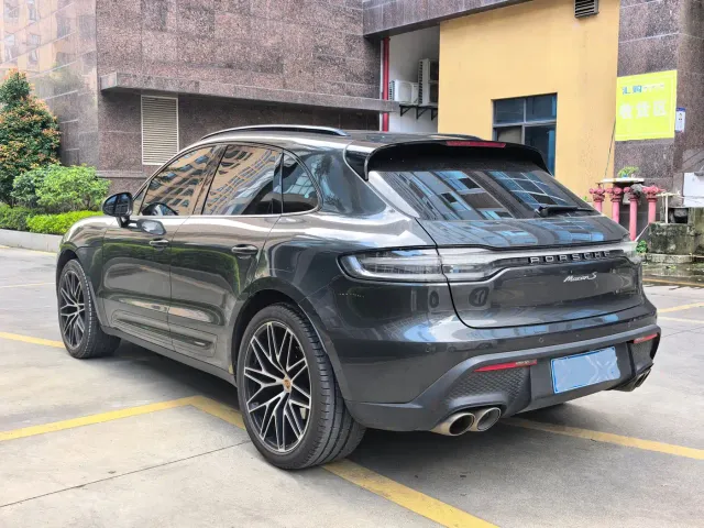 Porsche Macan — Фото автомобиля 14