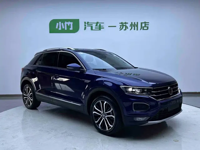 Volkswagen T-Roc — Фото автомобиля 2