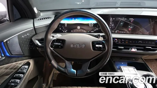 Kia K8 — Фото автомобиля 12