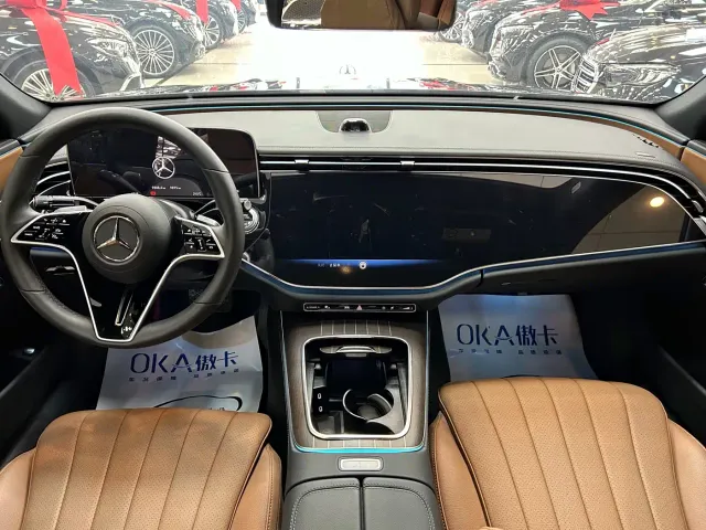 Mercedes-Benz E-Class — Фото автомобиля 10