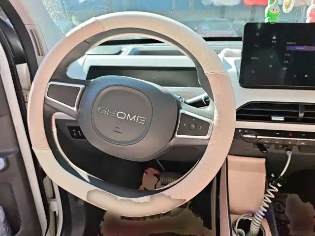 Geely Panda — Фото автомобиля 6