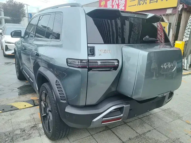 BYD FangChengBao Titanium 3 — Фото автомобиля 11